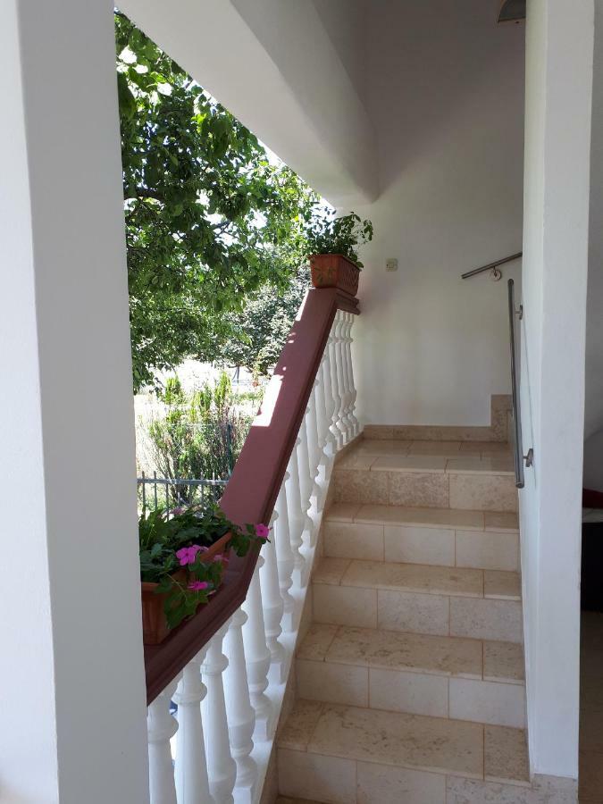 Apartments Miljak ฟาชานา ภายนอก รูปภาพ